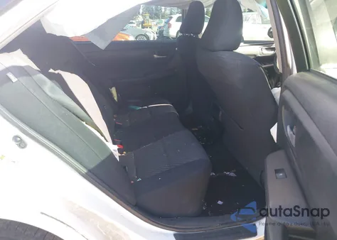 2016 Toyota Camry Le z USA, uszkodzony, nr VIN 4T1BF1FK9GU256643